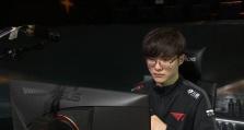 李哥光头出装攻略（从头到脚，一起来打造完美的李哥光头造型吧！）